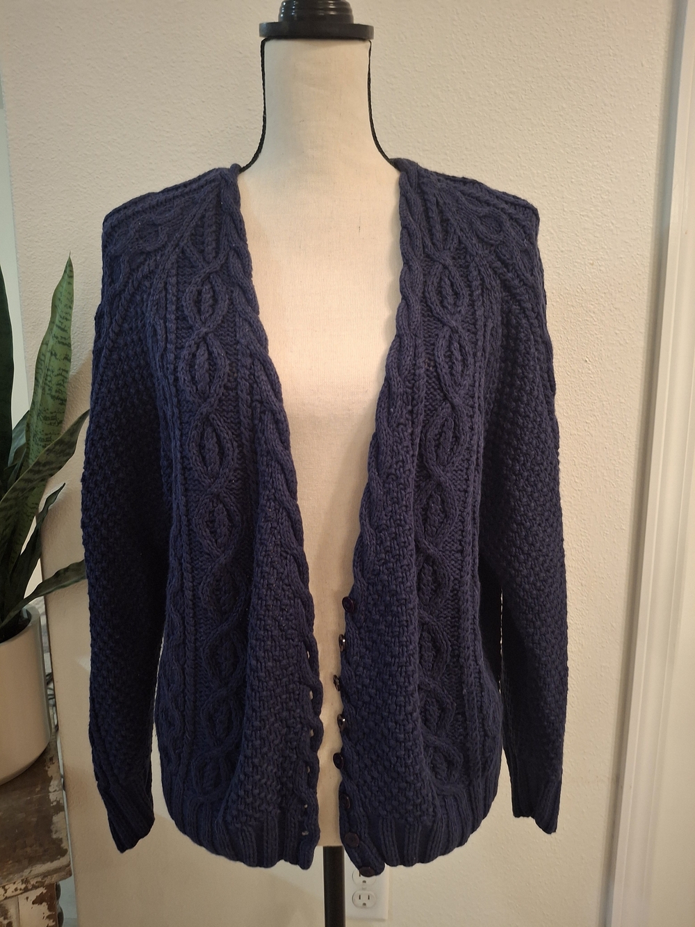 Vintage Classic Navy Cable-Knit Open Cardigan